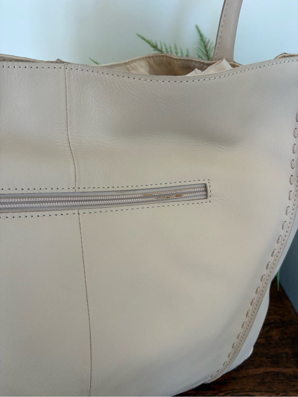 The Sak Los Feliz Large Tote In Stone White Leather Hobo Tote Bag - Picture 6 of 8